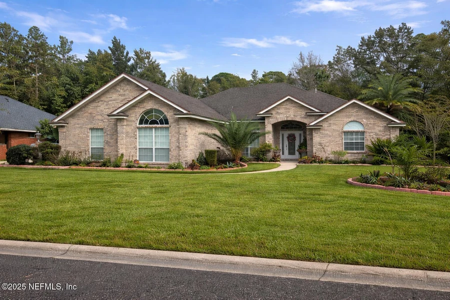 1539 Sw Lockend Court Sw, Jacksonville, Fl 32221