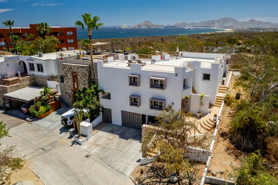 Paseo Cabo Bello, Motivated Seller Casa Arigotti, Cabo Corridor