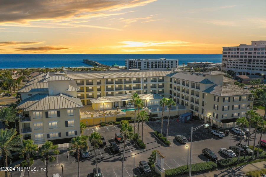 525 3rd Street N, 213, Jacksonville Beach, Fl 32250
