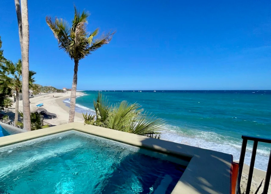 /home, Beachfront Boutique Hotel, East Cape