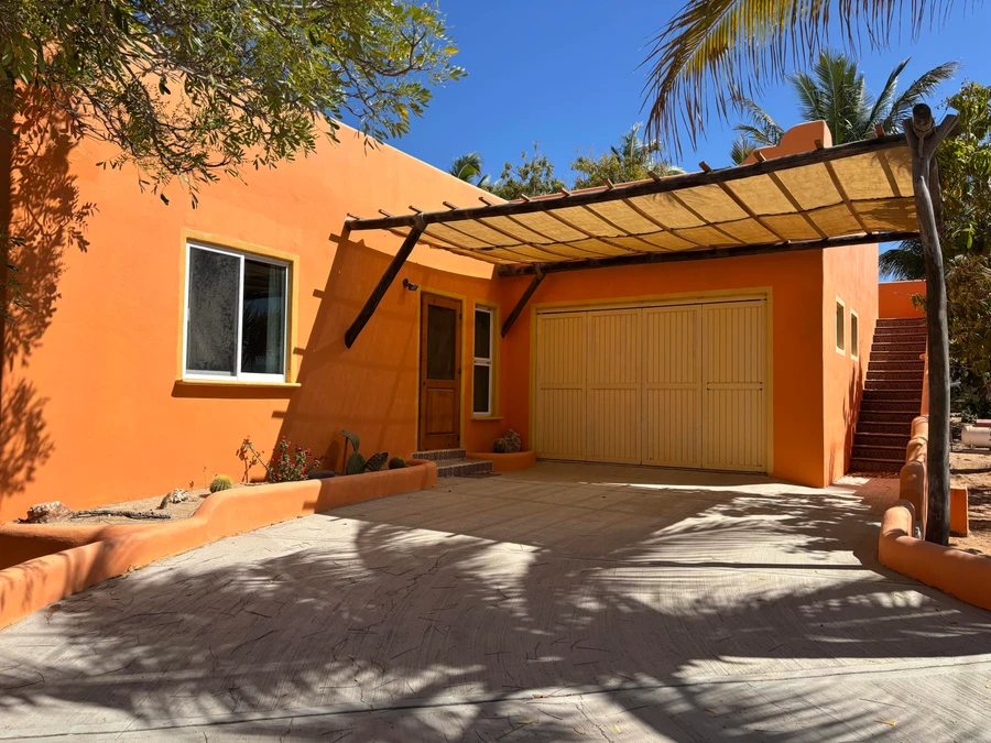 S/n Patricia Lucero, Casa Bonifer, East Cape