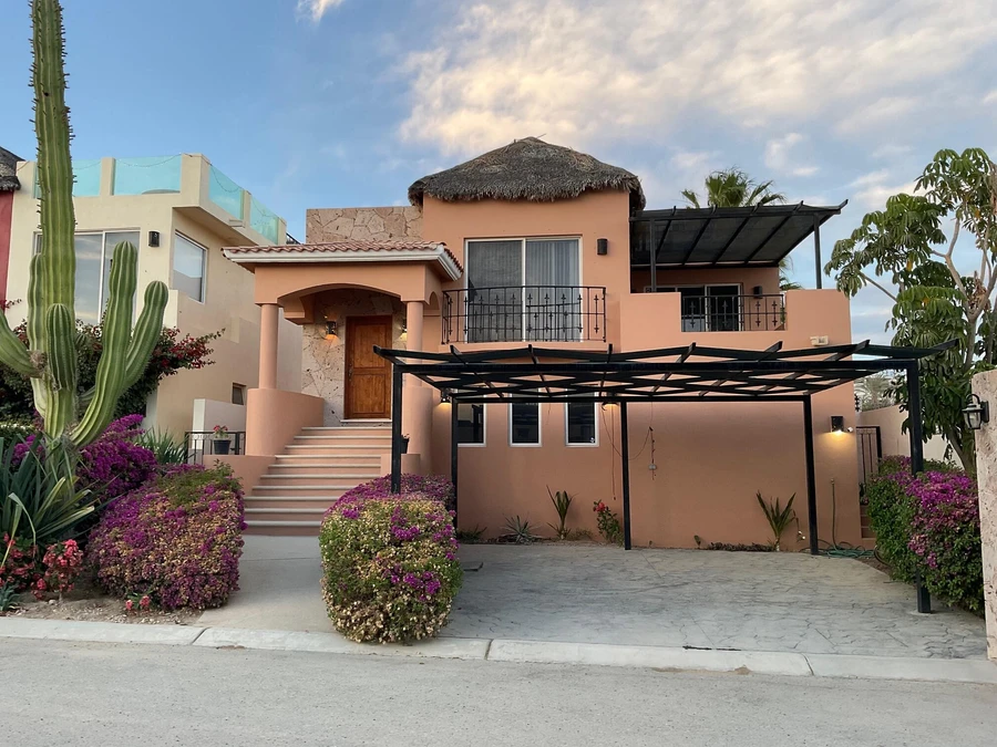 Casa Angel, Cabo Corridor