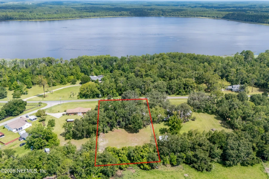 580 Ne 3rd Street, Lake Butler, Fl 32054