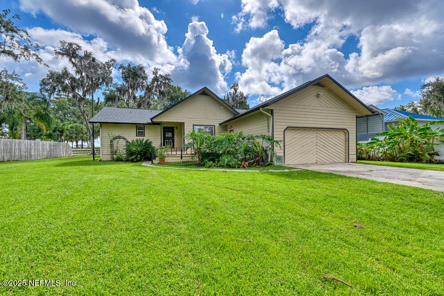5325 Deer Island Road, Green Cove Springs, Fl 32043