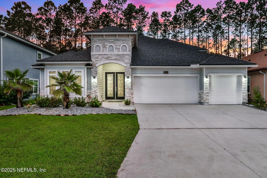 944 Laurel Valley Drive, Orange Park, Fl 32065