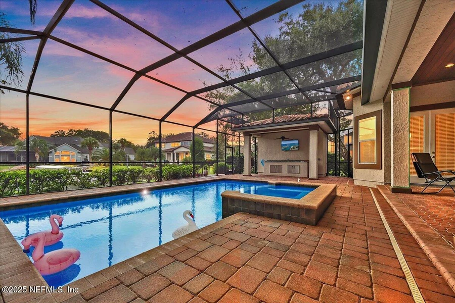 13636 Queens Harbor Boulevard N, Jacksonville, Fl 32225