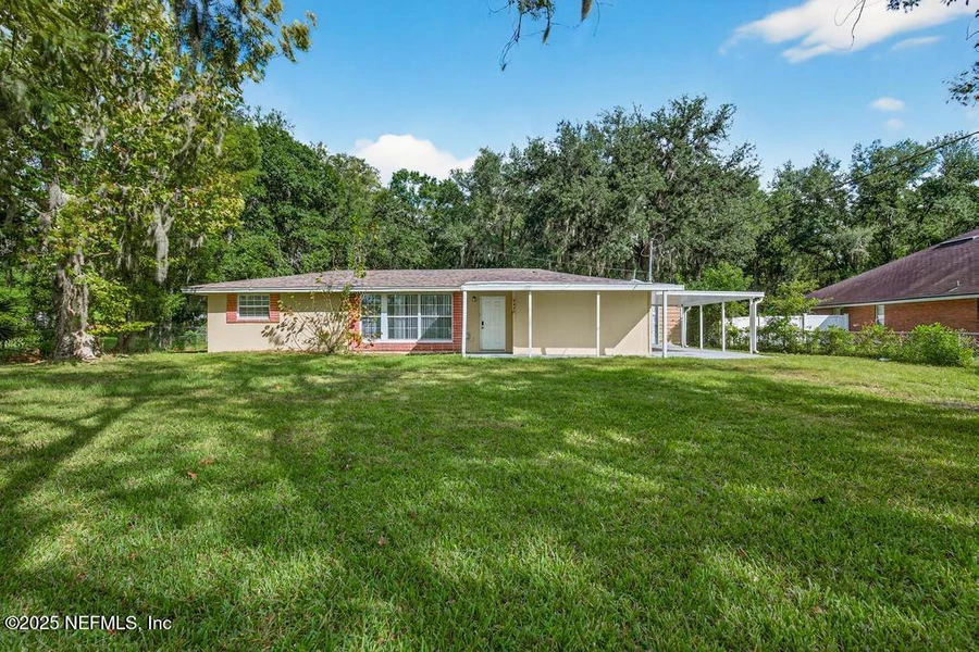 8647 Lenox Avenue, Jacksonville, Fl 32221