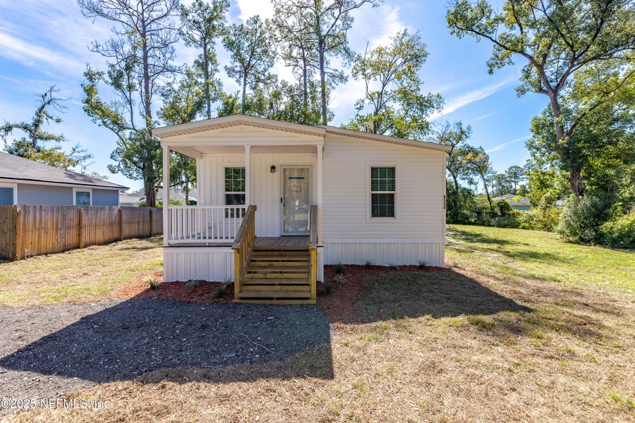 8534 Osteen Street, Jacksonville, Fl 32210