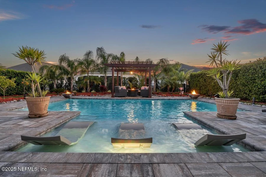 43 Pine Manor Drive, Jacksonville, Fl 32081