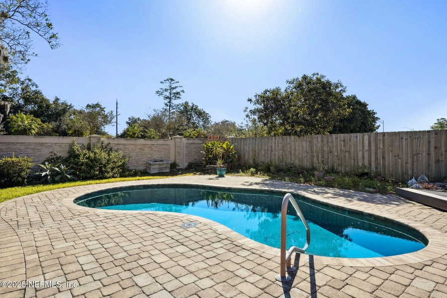 2273 E Fallen Tree Drive, Jacksonville, Fl 32246