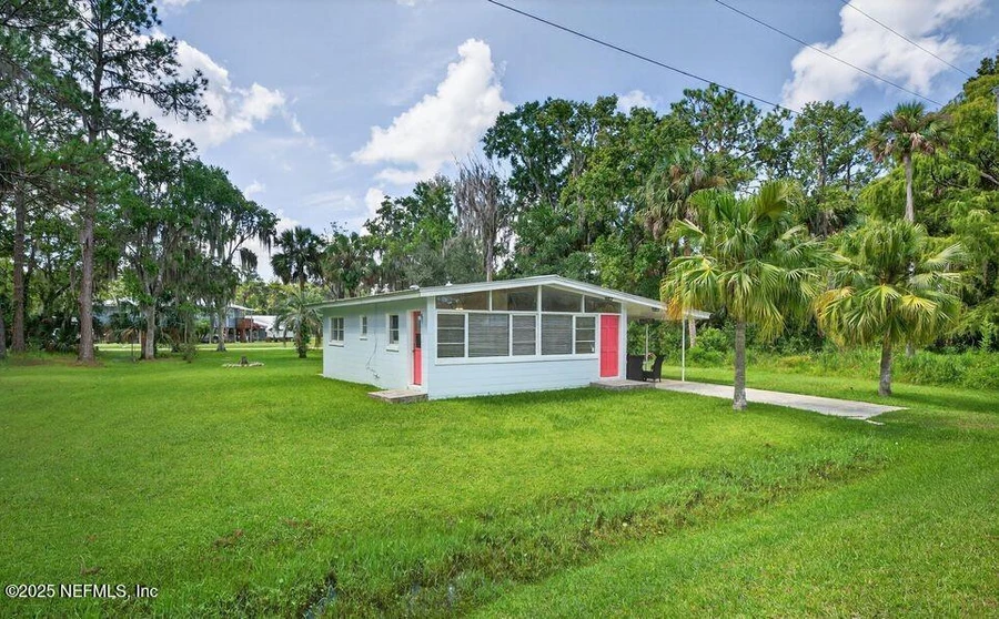 119 Ludwig Avenue, Crescent City, Fl 32112